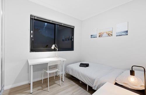 St James House | Premium Modern Homestay-Walk to Curtin University