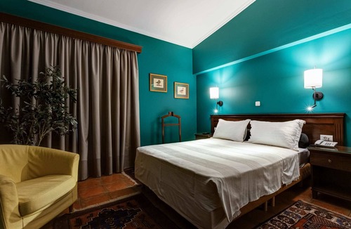 Naousa Condo | Premium Quad Retreat - Esperides Traditional Resort