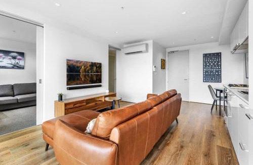 Brighton Apartment | Pristine 1-Bed Apartment near Local Cafes