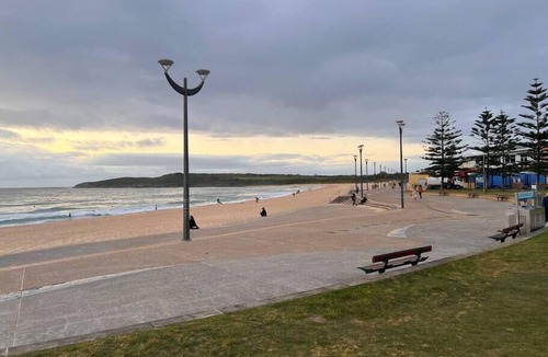 Maroubra Apartment | Private 1 bedroom apartment near beach and shops