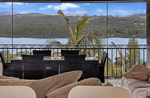 Merimbula House | Private Family Beach House - 5mins from the beach
