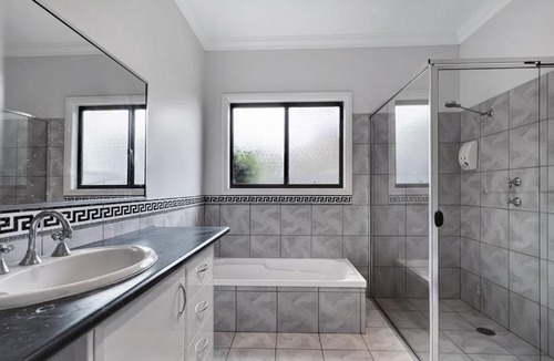 Merimbula House | Private Family Beach House - 5mins from the beach