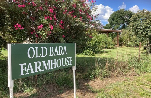 Central Mudgee House | Private Farmhouse and garden, located between Mudgee & Rylstone