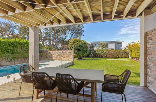 Blue Bay House | Private Pool Luxury at Serene Beachside Escape