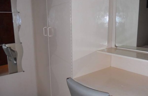 Athelstone Resort | Private room ∙ 1 guest