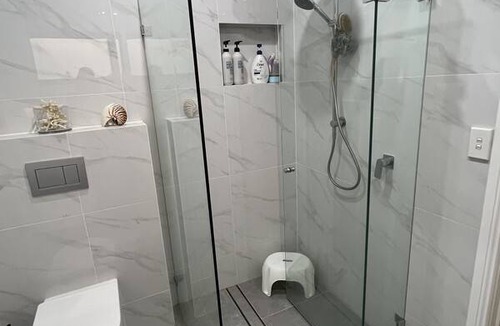 Naremburn Resort | Private room ∙ 1 guest
