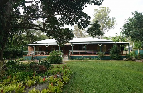 Gumdale Resort | Private room ∙ 1 guest