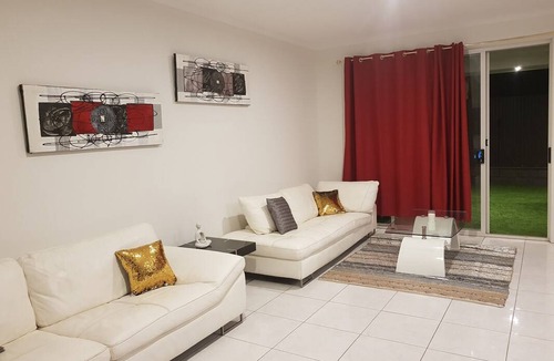 Modbury Resort | Private room ∙ 1 guest