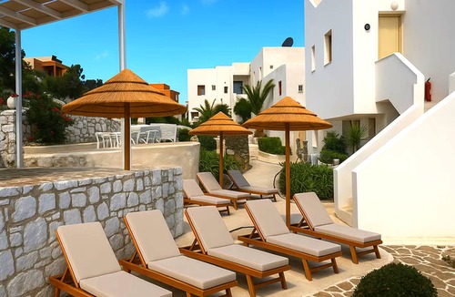 Piskopiano House | Private Villa Full View for up to 10 Vacationers