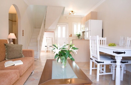 Nidri Villa | Private villa only five minutes walk away from Nidri