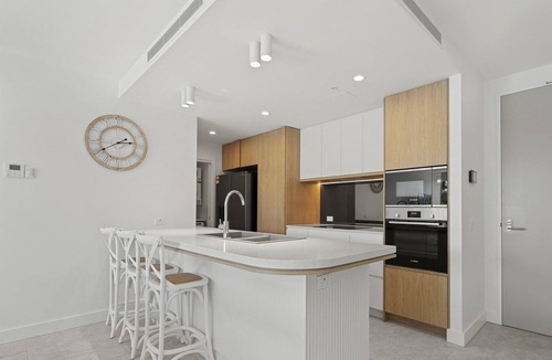 Scarborough Apartment | "Pure Bliss on Scarborough Beach"