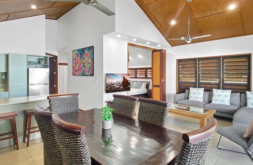 Nelly Bay Villa | Pure Magnetic Villa 9
