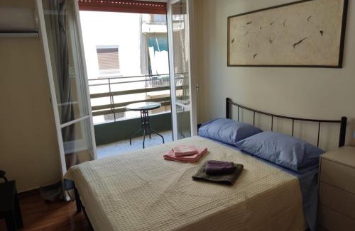 Athens Apartment | PURE URBAN PREMIUM METRO AGIOS NIKOLAOS