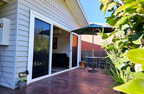 Benalla West House | Quantrill Avenure Retreat