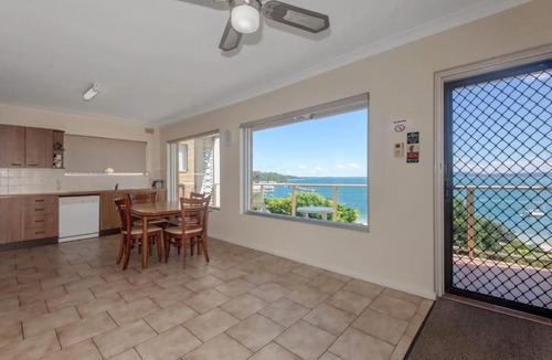 Nelson Bay Apartment | Quarterdeck Unit 3 12 Magnus Street