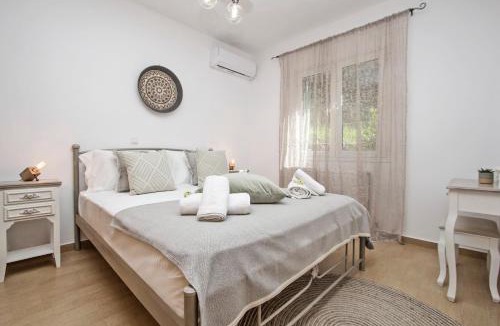 Perama Villa | Quercus Villa, Achilleion Palace, Corfu