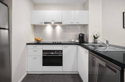 Narre Warren Hotel | Quest Narre Warren