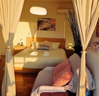 Nea Smirni Apartment | Quiet house-Athens Center 100 meters balcony on the top floor