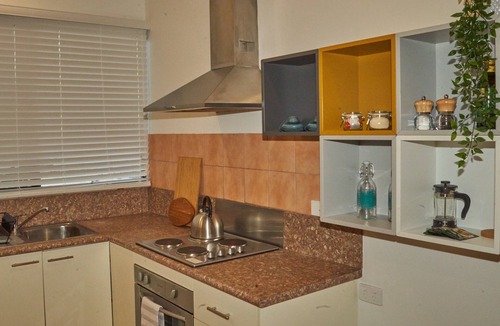 Cable Beach Apartment | Quiet Studio Hideaway 5 minutes Walk to Cable Beach