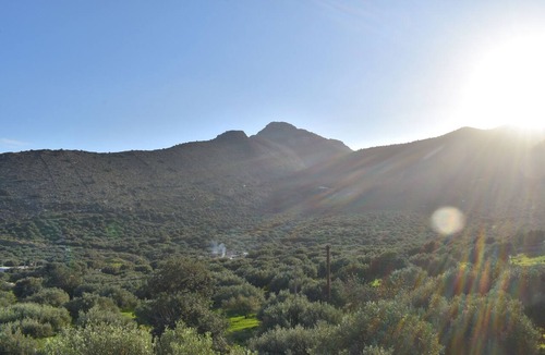 Elounda Villa | Quiet villa with pool, 3 bed 2 bath, short walk to Elounda village and beach