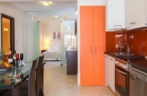Vlichada Villa | R 594 Luxury and Stylish Suite With Swimming Pool with AIR CON