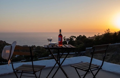 Skala Villa | R 785 Sunset & Ocean View Villa with Full Air Con