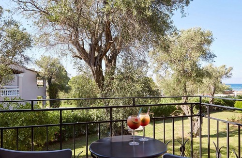 Messonghi Villa | R 988 Eustace Villa Double Room with Garden View, Gym & Golf - Full Board.