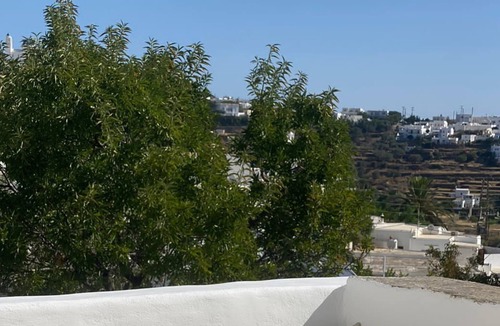 Apollonia Apartment | Rabagas House - In The Heart of Apollonia