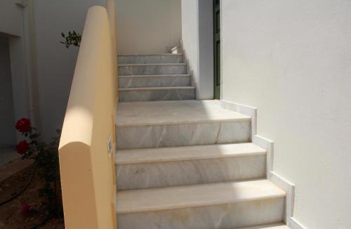 Sfakaki Apartment | Radama C2