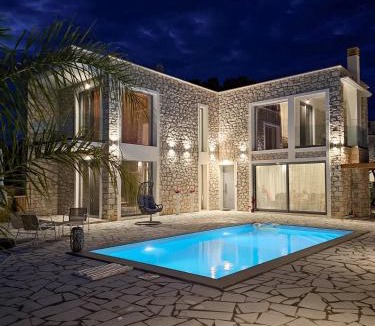 Drepano Villa | Rafaelia Premium villa with private pool in Drepano