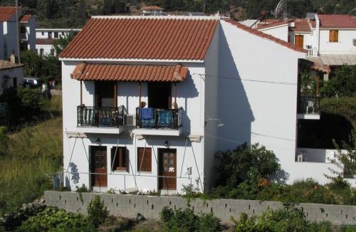 Kokkari House | Rania