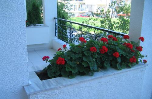 Kallithea Apartment | Rappos Studios