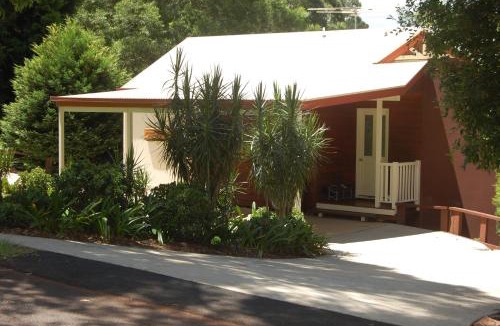 Ravensbourne Ski Chalet | Ravensbourne Escape- Kookaburra Kottage
