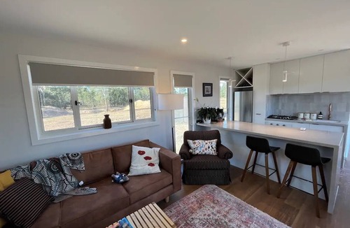 Lake Fyans Cabin | Redman View - Luxury rural cabin