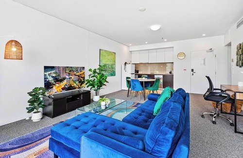 Cairns Central Business District Apartment | Reef@Harbour Lights, Pool,Sauna & Gym