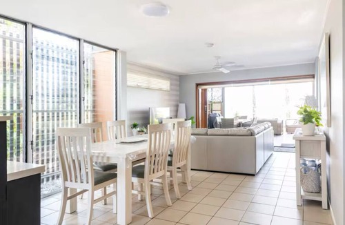 Twin Waters Apartment | Reflections across the waters and resort access