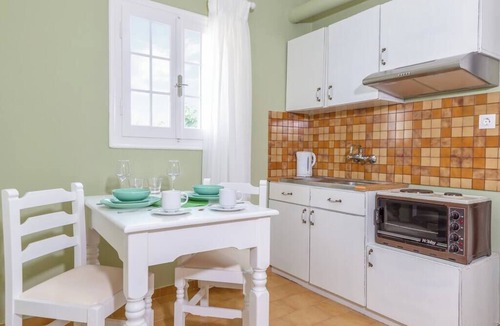 Roda Apartment | Relax Studios AVRA - ground floor studio