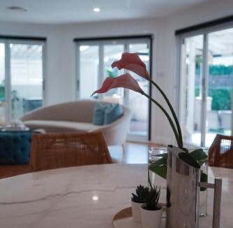 Beaumont Hills House | Relaxing 4BR House Enjoy Spa, Sauna , Private Garden