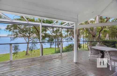 Summerland Point House | Relaxing Getaway