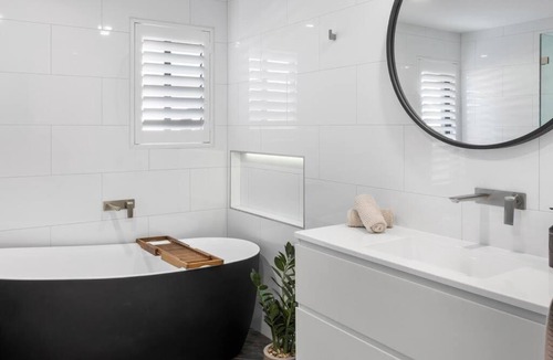 Belmont North House | Rengor Executive Retreat