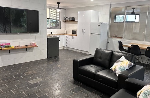Virginia Cottage | Renovated Rural Cottage With Private Pool & Fire Pit, Only Minutes to Shops