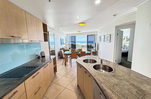 Maroochydore Apartment | Resort Apartment in Maroochydore