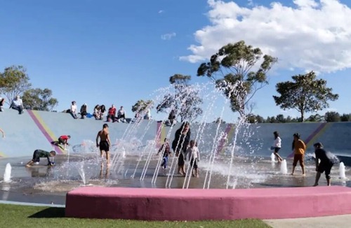 Sydney Olympic Park Apartment | Resort facilities on-site 4 bedrooms Apartment Olympic Park