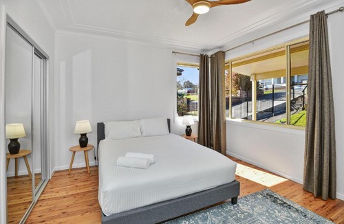 Long Jetty House | Rest and Recover with Sunsets Over The Lake - Magnesium SPA and ICE Bath