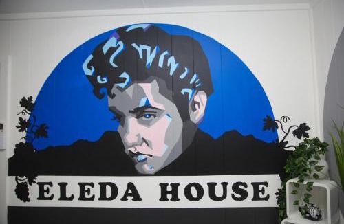 Cessnock House | Retro Hidden Gem 10 mins to Wineries
