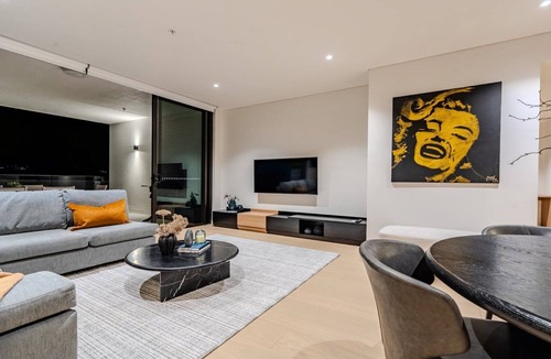 Macmasters Beach Apartment | REVE 505 - A STYLISH COASTAL GETAWAY IN THE HEART OF AVOCA BEACH