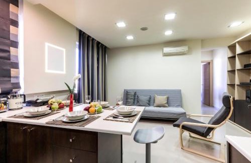 Rhodes Town Apartment | Rhodes Central Suite