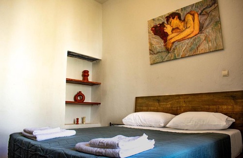 Kalamios House | Rias's Place