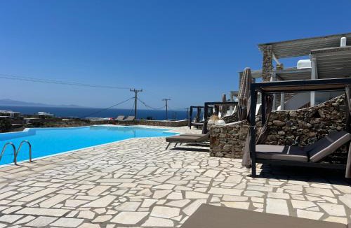 Elia Apartment | Rineia Complex by Live&Travel