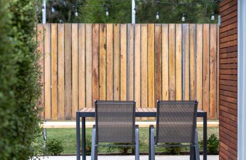 Orange House | Robinia Guest House - Warmth & Minimalism